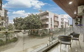 Limewood Stay - Millennium Huda City Center